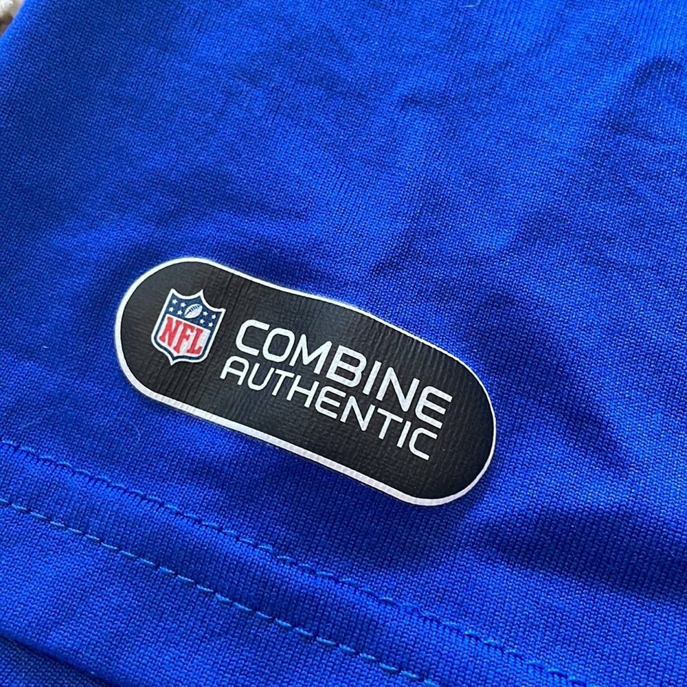 NY Giants dri fit tshirts - Picture 3 of 8
